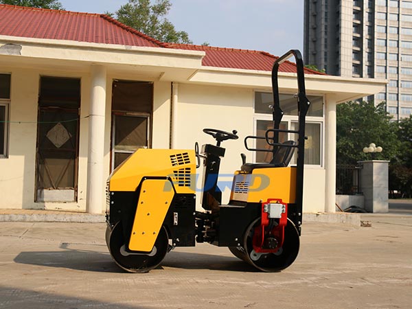 關(guān)于小型壓路機(jī)變速箱的保養(yǎng)知識你知道多少？